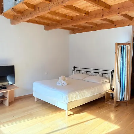 Maison De Charme Avec Extérieur