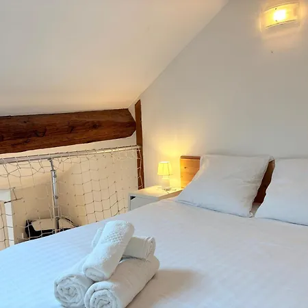 Maison De Charme Avec Extérieur